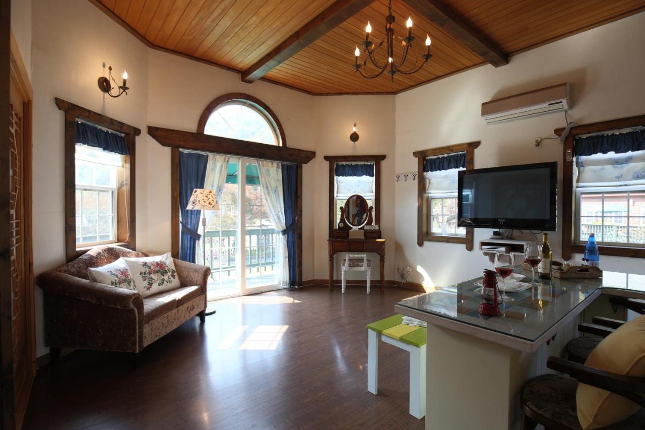 Gyeongju Jy Pension מראה חיצוני תמונה